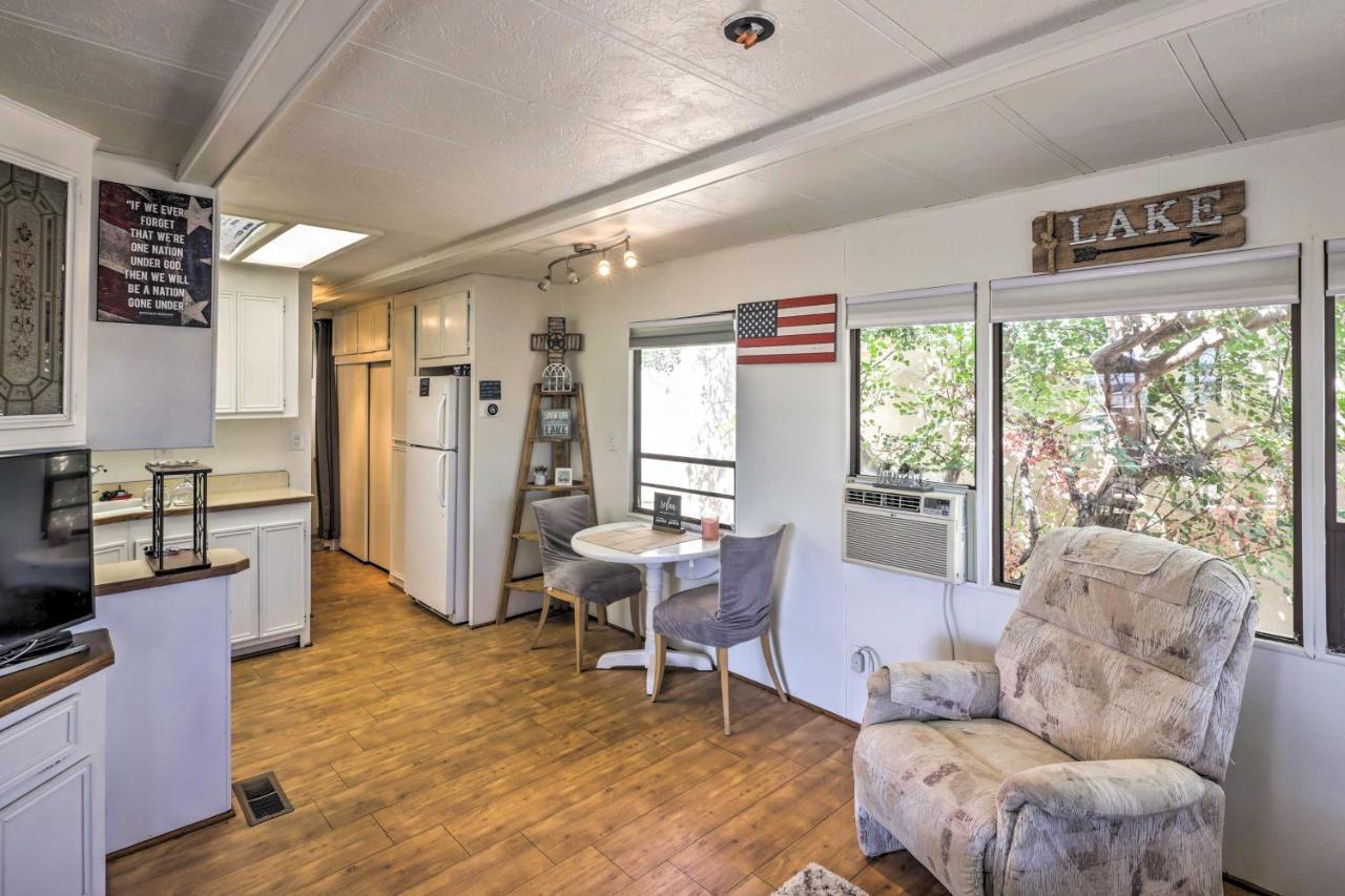 Cozy Lake Havasu City Home With Dock And Beach Access! Bagian luar foto